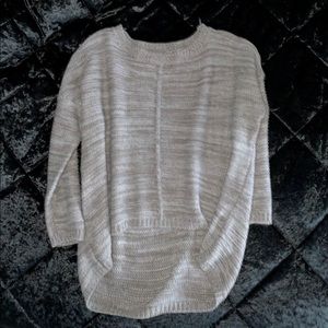 Light grey knitted sweater!